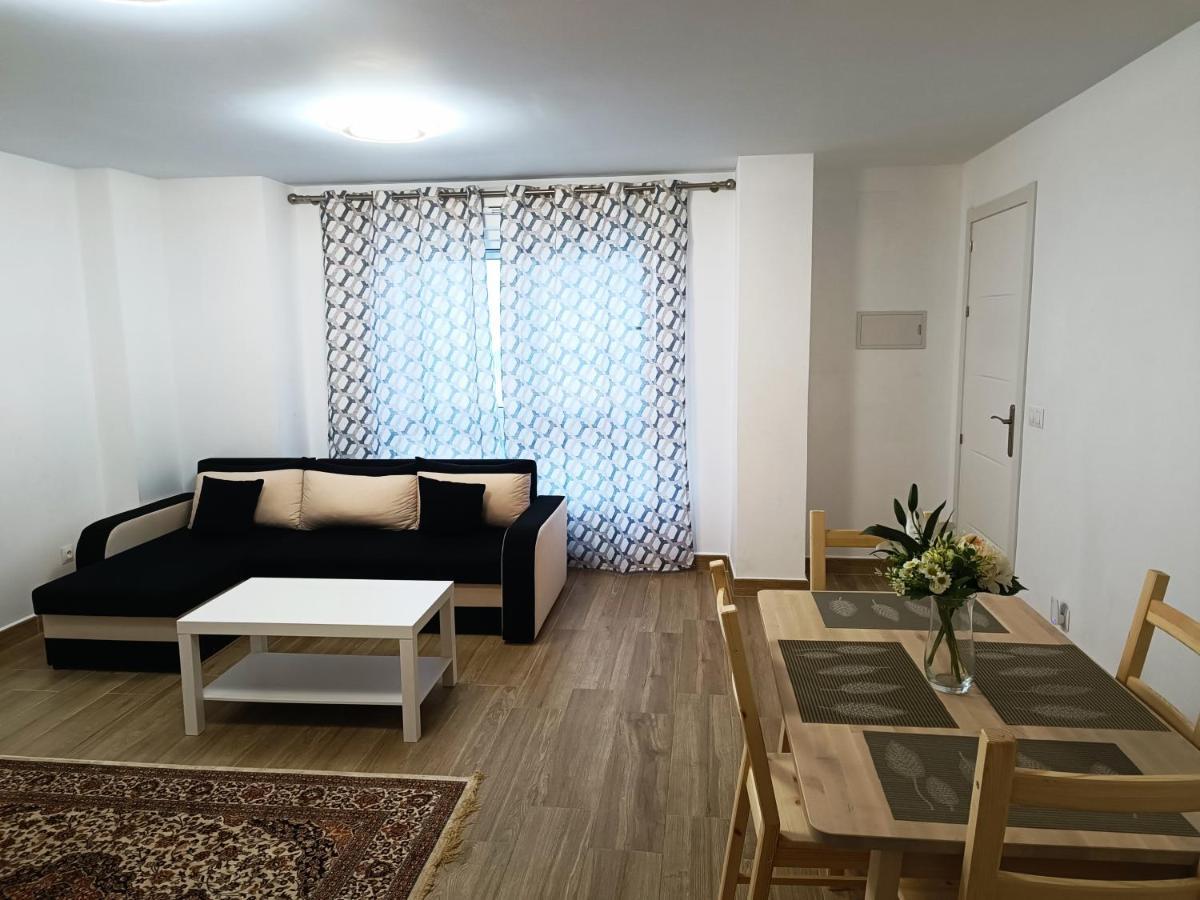 Baj - Apartamentos En Playa Bajondillo, Torremolinos Esterno foto